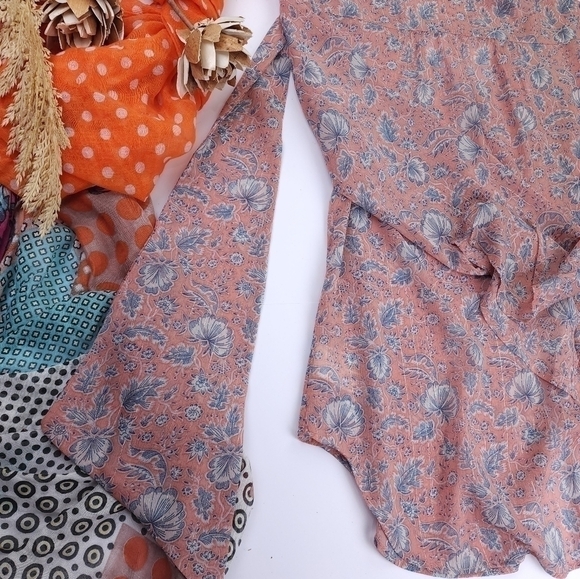 William Rast Boho Floral Top Sz L - Picture 9 of 16